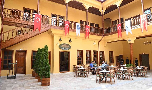 Tarihin içinde kahve keyfi