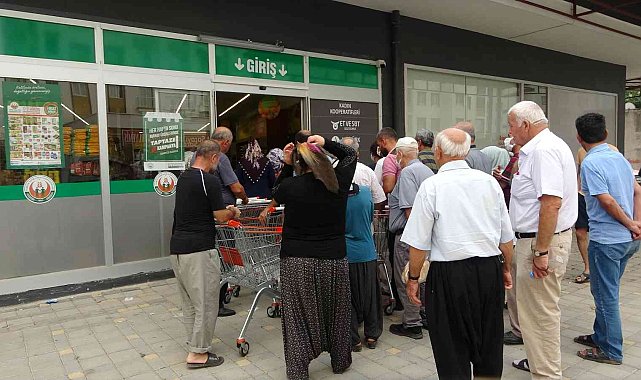 Tarım Kredi Kooperatif Marketi'nde indirim yoğunluğu