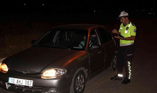 Uşak'ta 1508 sürücüye para cezası kesildi