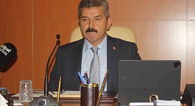 Vali Ergün merkez mahalle ve köy muhtarları ile bir araya geldi