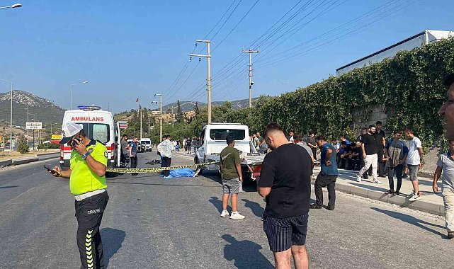 Yolda bozulan aracını tamir ederken otomobilin çarptığı adam hayatını kaybetti