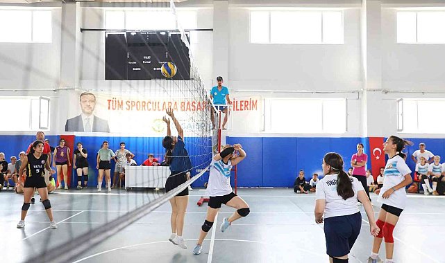 Yüreğir Belediyesi "30 Ağustos Zafer Bayramı" turnuvaları başladı