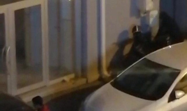 Acemi hırsızlar kameraya yakalandı
