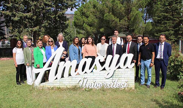 Amasya Üniversitesi Rektörü Elmacı: "Üniversite doluluk oranımız yüzde 100'ün üstünde, yurt sorunumuz yok"