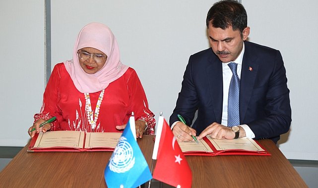 Bakan Kurum, BM Habitat İcra Direktörü Sherif ile görüştü