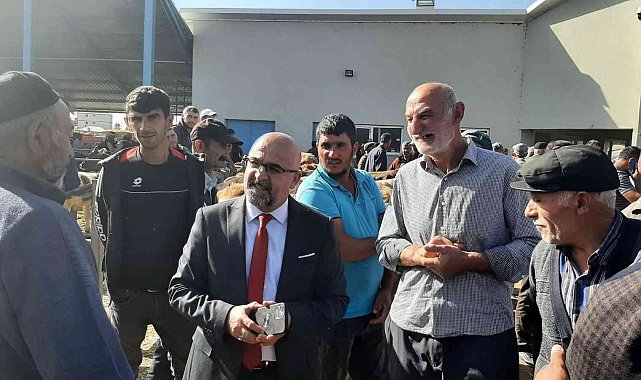 Başkan Altun Hayvan Pazarı'nda
