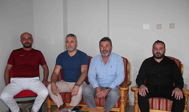 Bilecikspor'un eski başkanlarından destek çağrısı