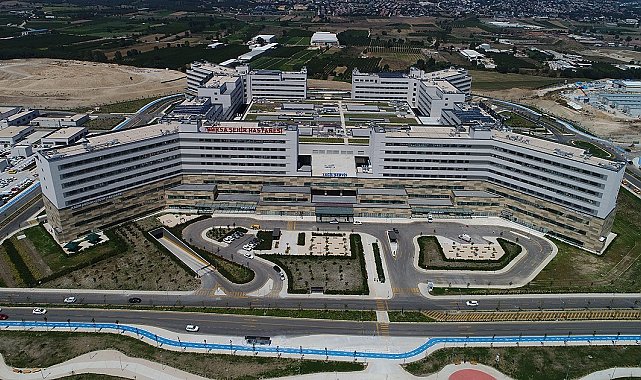 Bursa Şehir Hastanesi'ne ilk 7 ayda 40 bin 624 hasta yatışı yapıldı