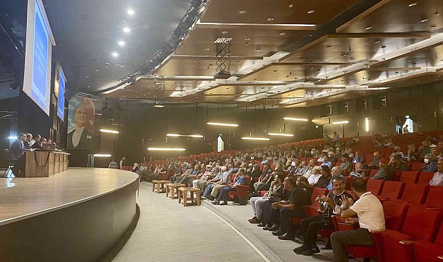 Büyükşehir'in Oruçreis Kentsel Dönüşüm Projesi'nde hak sahipleri bilgilendirildi
