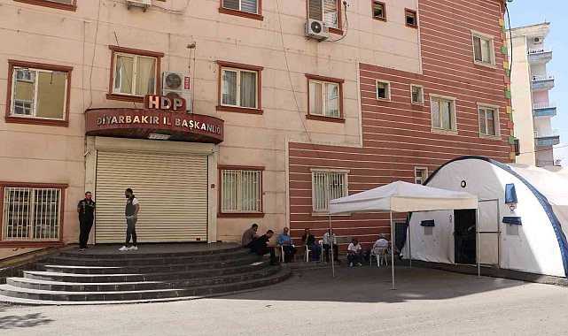 Diyarbakır annelerinin oturma eylemi ilk günkü gibi sürüyor