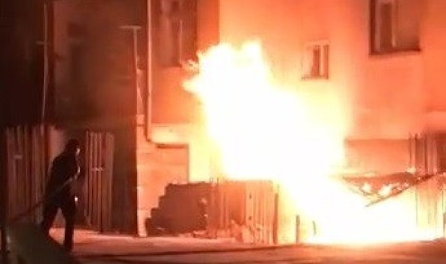 Elazığ'da korkutan odunluk yangını