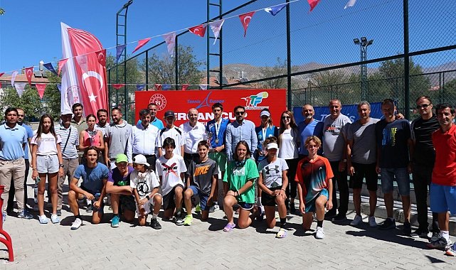 Erzincan uluslararası tenis turnuvasına ev sahipliği yaptı