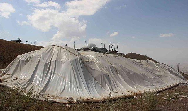 Erzurum'da kar depolama yöntemi ile kayak sezonu erken açılacak