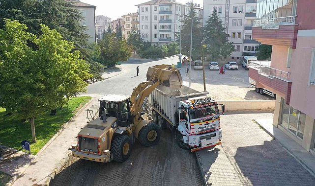 Esentepe Mahallesi'nde sıcak asfalt serimi ve altyapı yenileme çalışması yapılacak