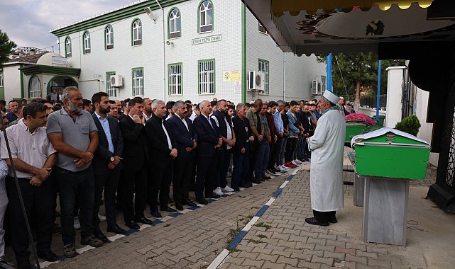 Feci kazada can veren kardeşlere acı veda