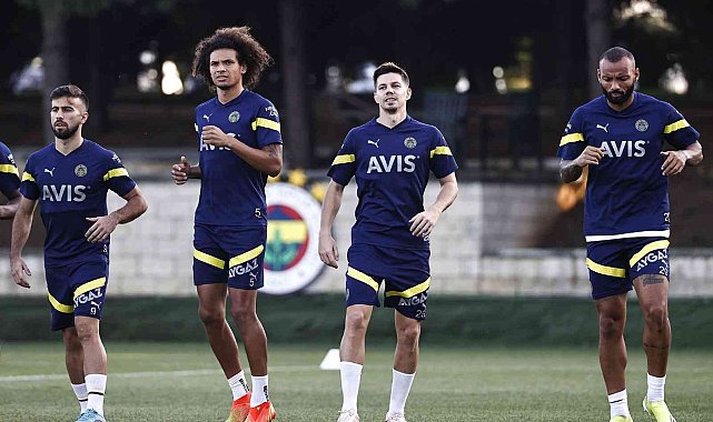 Fenerbahçe, Rennes maçı hazırlıklarına başladı