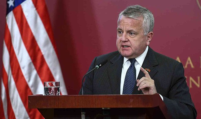 Görev süresini tamamlayan ABD'nin Rusya Büyükelçisi Sullivan Moskova'dan ayrıldı