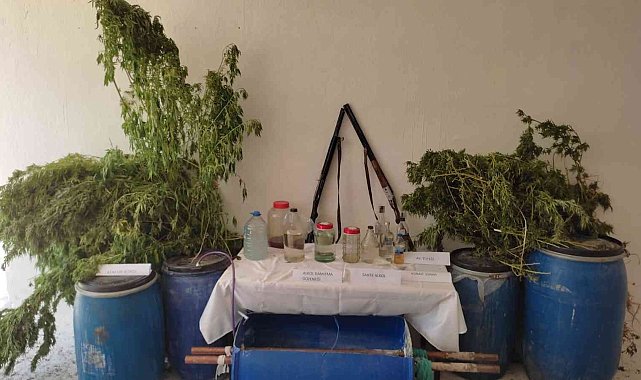 Hatay'da 880 litre sahte içki ele geçirildi