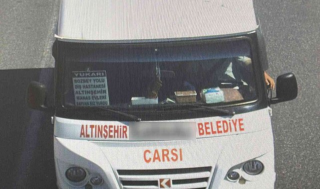 Hem yolcu hem uyuşturucu taşımış