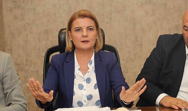 İzmit Belediye Başkanı Hürriyet'ten "kiralık hizmet araçları" açıklaması