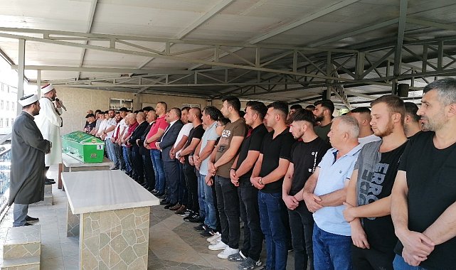 Kayalıklardan düşerek ölen genç son yolculuğuna uğurlandı