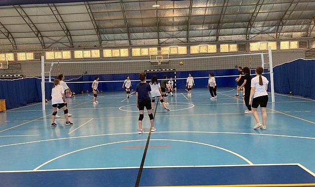 Nilüferli çocuklar Kış Spor Okulları'nda spora devam ediyor