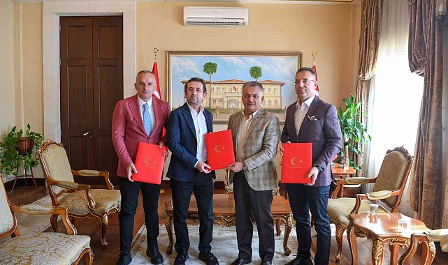 Öğrenci yurtlarına hayırseverlerden basketbol-voleybol sahası ile tenis kortu