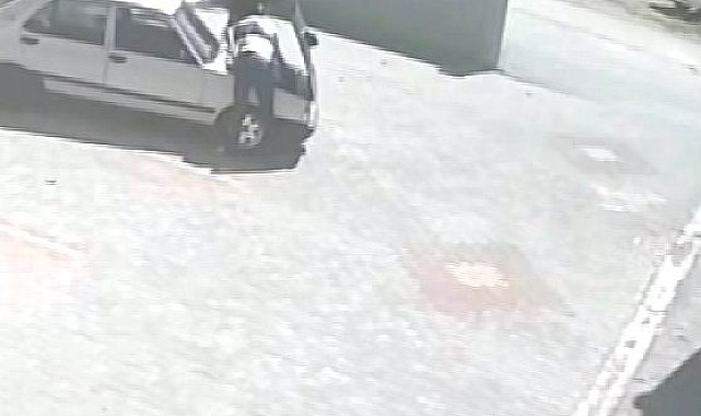 Önce çaldılar, sonra parçaladılar