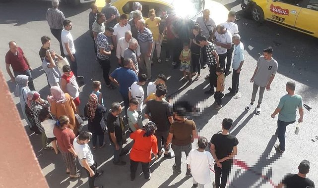 Taksiyle çarpışan motosikletin genç sürücüsü öldü
