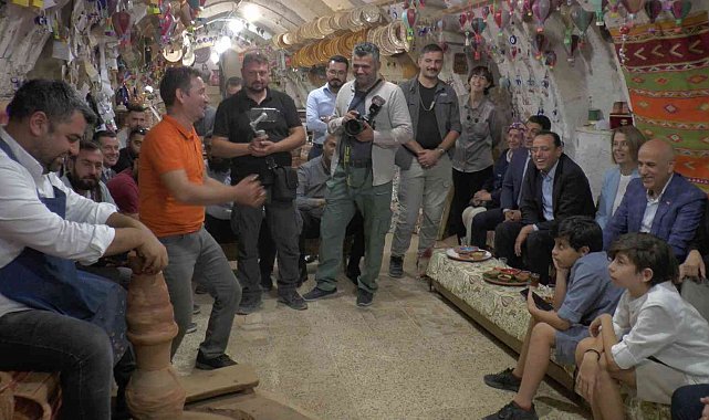 Tarım ve Orman Bakanı Kirişci Nevşehir'de çömlek yaptı