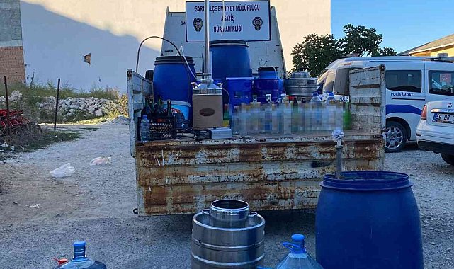 Tekirdağ'da kaçak içki operasyonu: 230 litre el yapımı içki ele geçirildi