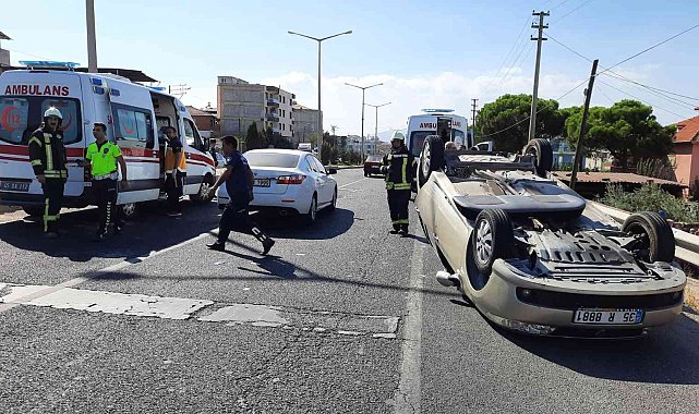 Turgutlu'da otomobil takla attı: 4 yaralı