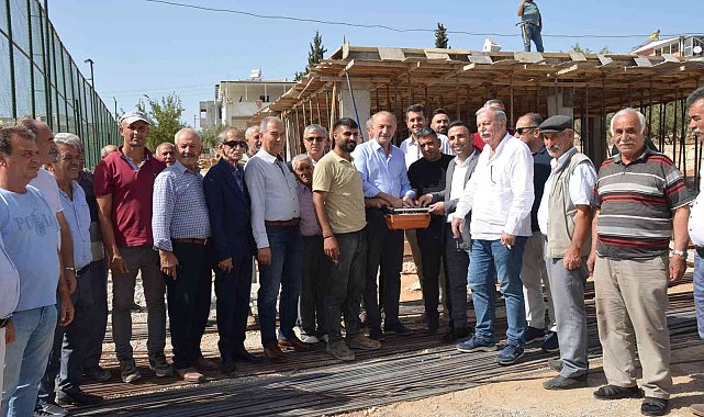 Didim Denizköy Mahallesi taziye evinin son tablesi atıldı