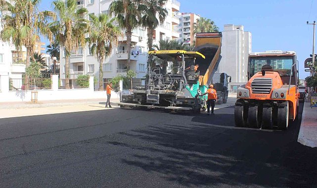 Mersin'de yol çalışmaları sürüyor