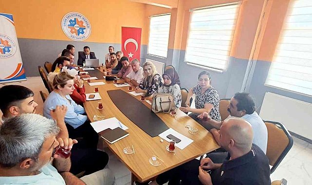 Tekstil firmalarına "Çırakbul web" uygulamasının tanıtımı yapıldı
