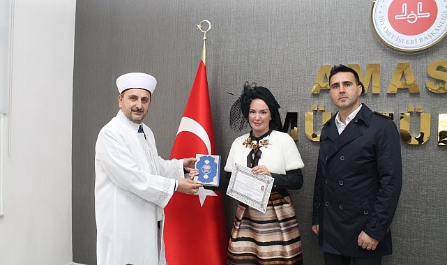 Belaruslu tercüman Volha, Müslüman olup Meryem ismini aldı