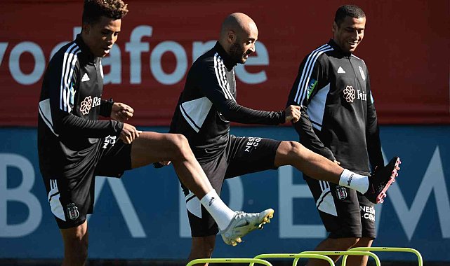 Beşiktaş, derbi hazırlıklarını sürdürdü