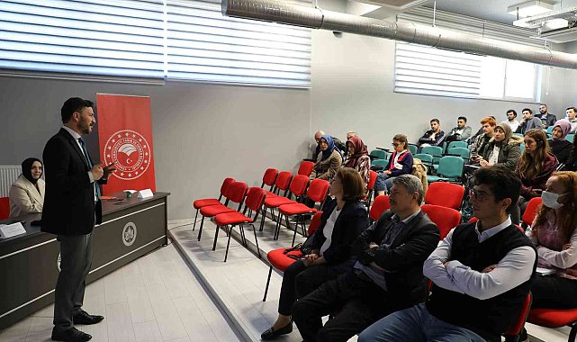 İl Müdürü Gümüş "Genç İstihdamına Destek" panelinde