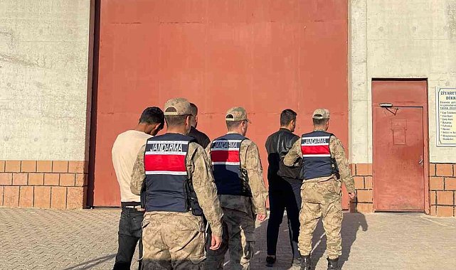 Kilis'te 16 göçmen yakalandı, 3 organizatör tutuklandı