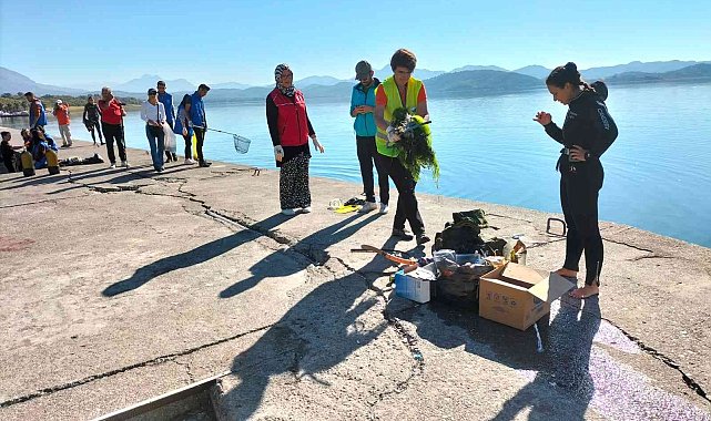 Köyceğiz Gölü dip temizliği yapıldı
