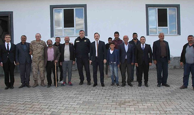 Malazgirt Kaymakamı Bayram köy ziyaretlerini sürüyor