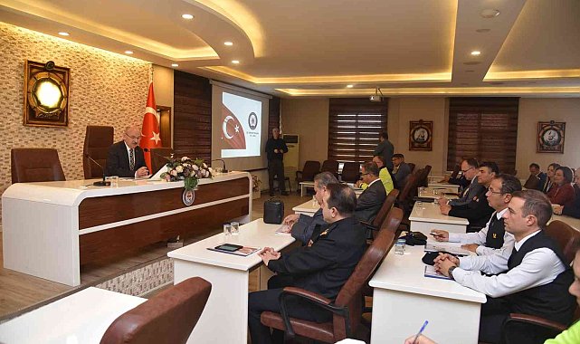 Manisa'da kış mevsiminde alınacak trafik tedbirleri görüşüldü