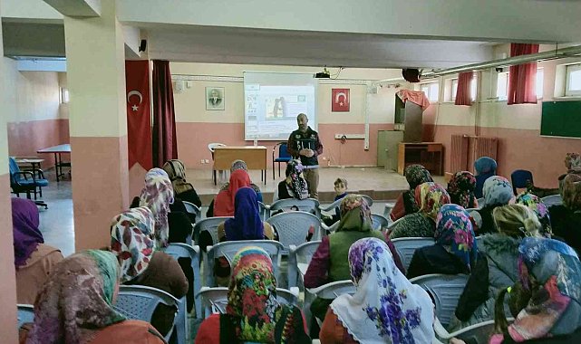 Narkotik ekipleri 9 bin 428 kişiye "uyuşturucuyla mücadele" eğitimi verdi