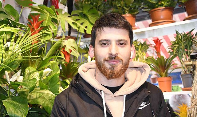Sahte doktora çiçek teslimatı yapan çiçekçi: "Şok olduk"