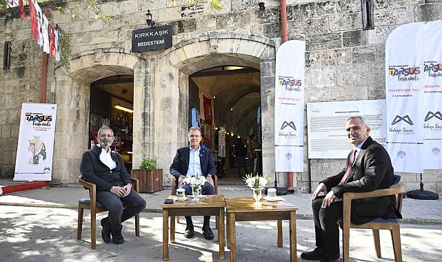 Seçer: "Sosyal belediyecilikte önemli projeler üretiyoruz"