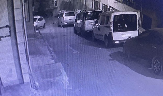Şişli'de nefes kesen kovalamaca kamerada: Polis suçluları silah çekip metrelerce kovaladı