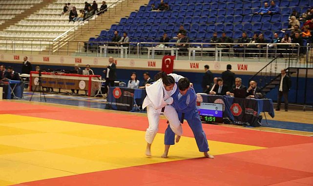 Ümitler Judo 1.Lig 1.Etap müsabakaları Van'da başladı