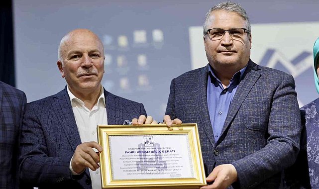 Başkan Çerçi'ye 'Fahri Hemşehrilik Beratı' verildi