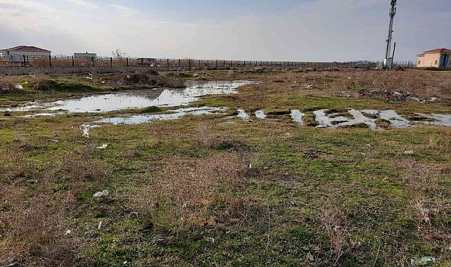 Enez'de boş araziye vidanjörle atık su boşaltan şahsa idari işlem yapıldı
