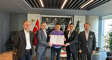 10 okula masa tenisi desteği